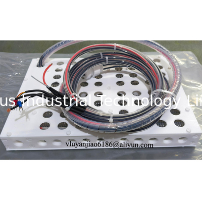PTFE / PFA 230V 1-phase 3.0KW حماية فوق درجة الحرارة نوع J عنصر التدفئة تسخين غمر للتنظيف الكيميائي 15.2x6